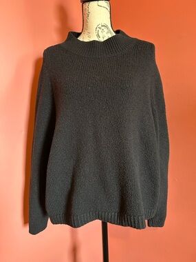 Women’s Sweater